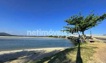 Imagem: Terreno plano a metros da Lagoa de Praia