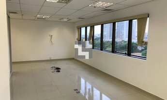 Imagem 3: Sala Comercial na Barra Funda pronta para uso / 75m² / 2 vagas de garagem