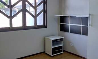 Imagem 7: Sobrado Triplex - Guabirotuba