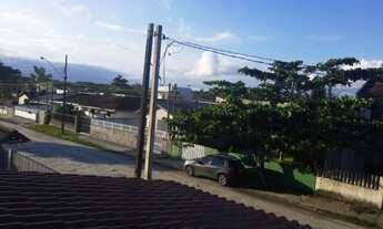 Imagem 2: Excelente Sobrado no Baln. Costa Azul à uma quadra do Mar!