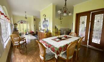 Imagem 6: Casa térrea, localizada em rua tranquila e arborizada, reformada, 3 suítes - Venha Conferi