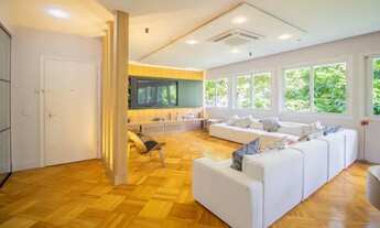 Imagem 2: ALTO PADRÃO, reformadíssimo por arquiteto ! 3a quadra !