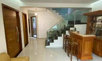 Imagem 7: Vendo Espetacular Sobrado duplex com Piscina e Suítes, 04 dormitórios, Embaré, Santos