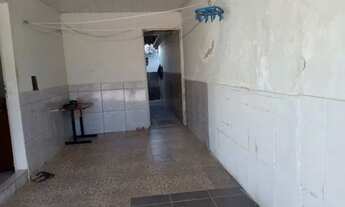 Imagem: )Casa para venda tem 60 metros quadrados