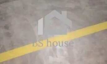 Imagem 6: Amplo, armários na cozinha *condomínio baixo