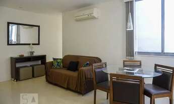 Imagem 2: Apartamento para Aluguel - Leblon, 2 Quartos, 74 m2