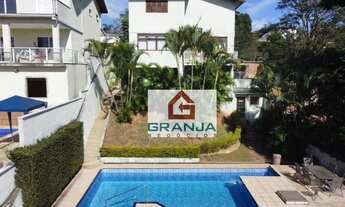 Imagem 2: OPORTUNIDADE! Casa Charmosa em condomínio fechado com 3 dormitórios à venda, 350 m² por R