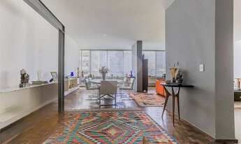 Imagem 1: Clássico icônico em Higienópolis com 372m², 4 quartos e 3 vagas