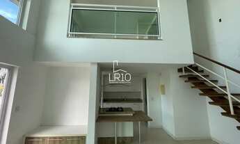 Imagem 2: Duplex para venda possui 68 metros quadrados com 1 quarto em Barra da Tijuca - Rio de Jane