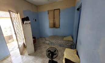 Imagem 4: Bento Ribeiro (Estrada Henrique de Melo) Casa frente de Rua Sala 2Qt Podendo Ampliar