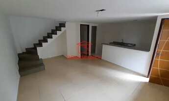 Imagem: Linda Casa em Cond. Fechado - Excelente