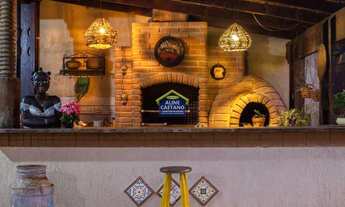 Imagem: Casa ampla, com 3 suites, piscina, area