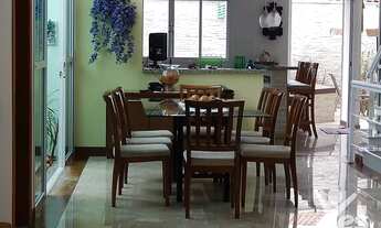 Imagem 3: Cód.: 9518 - Sobrado com 450m², com planejados, espaço gourmet com churrasqueira, 04 suíte