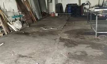 Imagem 2: Excelente Oportunidade de Negócio! Imóvel de 120m² na Via Principal do Bairro Coroado 3