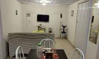 Imagem 2: Casa 3° andar Casa com 1 dormitório