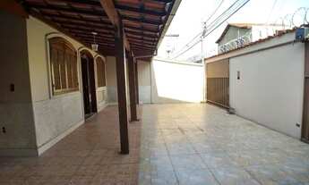 Imagem 2: Casa com 5 dormitórios para alugar em Contagem