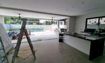 Imagem 4: Casa Sobrado para venda possui 364 metros quadrados com 4 suítes - Costa Nova - Massaguaçu