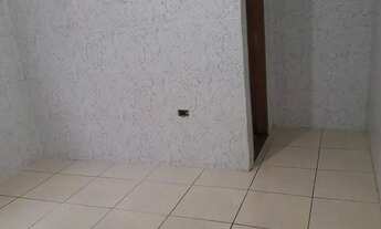 Imagem 5: Aluga-se kitnet Casa com 1 dormitório