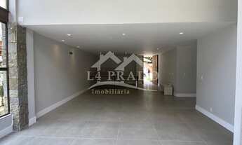 Imagem 5: Casa à venda de alto padrão, com 4 quartos, próxima à BR040 em Itaipava/RJ