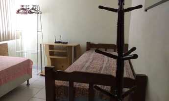 Imagem: VAGA FEMININA EM QUARTO