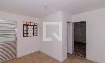 Imagem 3: Casa para Aluguel - Parque Bristol, 1 Quarto, 37 m2