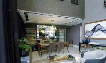 Imagem 5: Delux Apartamento de 210 m² com 3 dormitórios sendo 3 suítes e 4 vagas de garagem na Vila