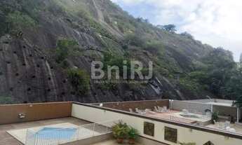 Imagem 2: VENDO EXCELENTE APARTAMENTO COM128 m2, 2 QUARTOS (2 SUITES), VAGA, VARANDÃO, INFRAESTRUTUR