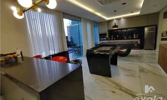 Imagem 3: Casa de condomínio sobrado para venda tem 370 metros quadrados com 4 quartos