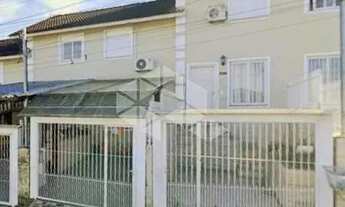 Imagem 3: Sobrado duplex semimobiliado à venda no bairro Planalto Rio Branco, Caxias do Sul/RS