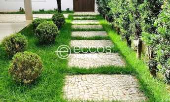 Imagem 2: Casa à venda, 3 quartos, 1 suíte, 2 vagas, Bosque dos Buritis - Uberlândia/MG