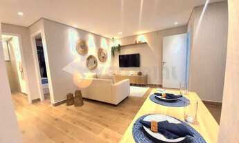 Imagem 2: Apto com 02 dormitórios e varanda c churrasqueira a carvão na Martim de Sá