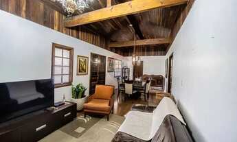 Imagem 2: Casa para venda em Parque Rincão de 240.00m² com 3 Quartos, 1 Suite e 5 Garagens