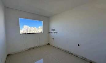 Imagem 8: 3 quartos sendo 1 suite com varanda e 2 vagas de garagem coberta