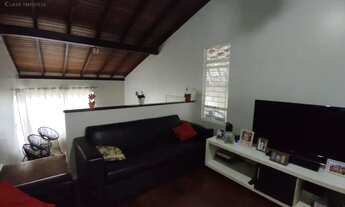 Imagem 6: Casa para alugar em Londrina, Champagnat, com 3 quartos, com 450 m²
