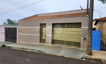 Imagem 2: Casa com 5 quartos à venda em Jardim Do Carmo - SP