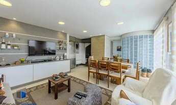 Imagem 2: Cobertura no Bairro Auxiliadora, 3 dormitórios, 1 suíte, churrasqueira e vaga coberta