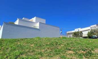 Imagem: Terreno à Venda no Condomínio Belvedere