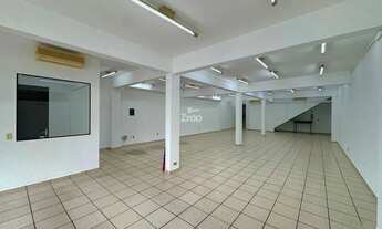 Imagem 2: Loja com vitrine e mesanino no Bairro Vila Nova! Zrooimoveis