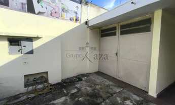 Imagem 4: Oportunidade - Casa comercial - Praça dos Três Poderes - 3 Dormitórios - 171m²