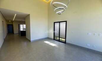 Imagem 6: Casa com 4 suítes plenas, incluindo uma master. Localizada no Alphaville 1 -Senador Canedo