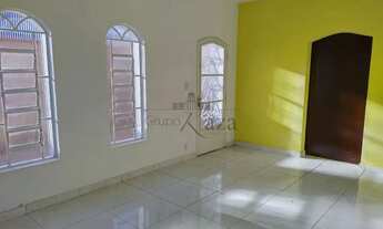 Imagem 4: Oportunidade - Casa Sobrado - Jardim Portugal - 4 Dormitórios - 150m²