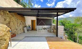 Imagem 2: Casa com 3 dormitórios à venda, 270 m² por R$ 1.700.000,00 - Corrêas - Petrópolis/RJ