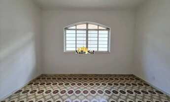 Imagem 7: Aluga-se ou Vende-se Casa com 4 dormitórios, sendo 1 tipo suíte, Bairro Boa Vista