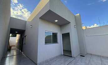 Imagem 2: Excelente Casa NOVA com Fino Acabamento no Rita Vieira!