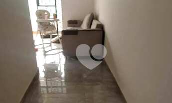 Imagem 7: Casa de Vila a venda, Varandão, salão dois ambientes, seis quartos, três suítes.Terraço. v