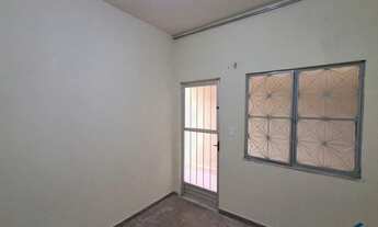 Imagem 2: Casa para aluguel, 1 quarto, Bangu - Rio de Janeiro/RJ