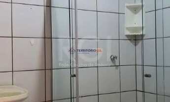 Imagem 4: Casa em Porto Alegre, no bairro Hípica, com 2 dormitório(s), e 2 banheiros, à venda