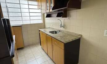 Imagem 4: Apartamento com 2 dormitórios e garagem com churrasqueira