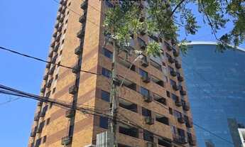 Imagem: Apartamento à Venda com 3 quartos em Meireles