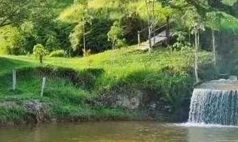 Imagem 7: OPORTUNIDADE ÚNICA Sítio a Venda em Caçapava/SP Porteira Fechada